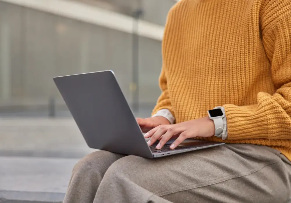 Jak działają legalne platformy rozrywkowe online i dlaczego licencja ma znaczenie