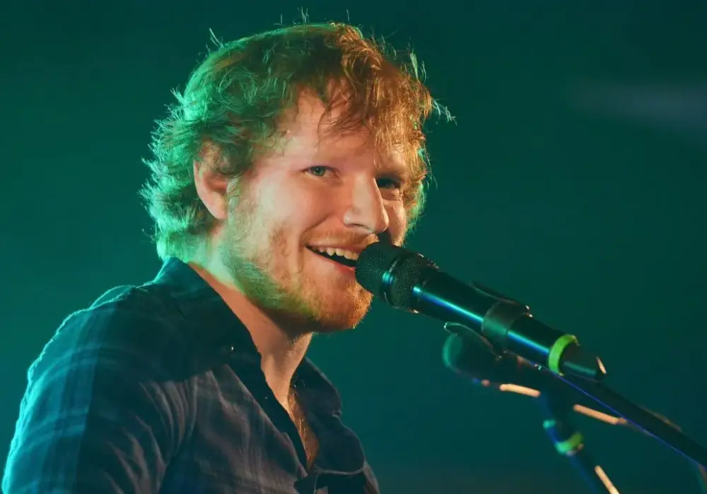 Ed Sheeran kto to? Poznaj jego największe hity i osiągnięcia
