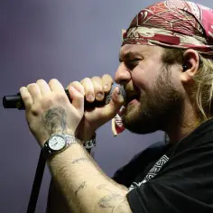 Ile trwa koncert Bedoesa? Zaskakująca długość występu!