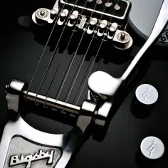 Jak wajcha w gitarze elektrycznej zmienia dźwięk i technikę gry